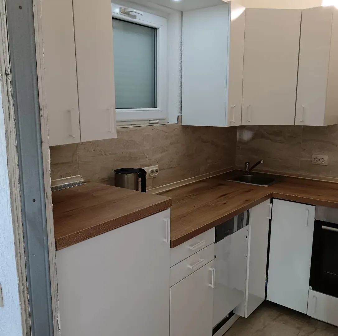 Prodaja, trosoban stan, 56m², Makedonsko naselje, Bar