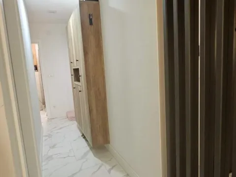 Prodaja, trosoban stan, 76m², Zemun Gornji Grad, Zemun Sve Podlokacije - image 16