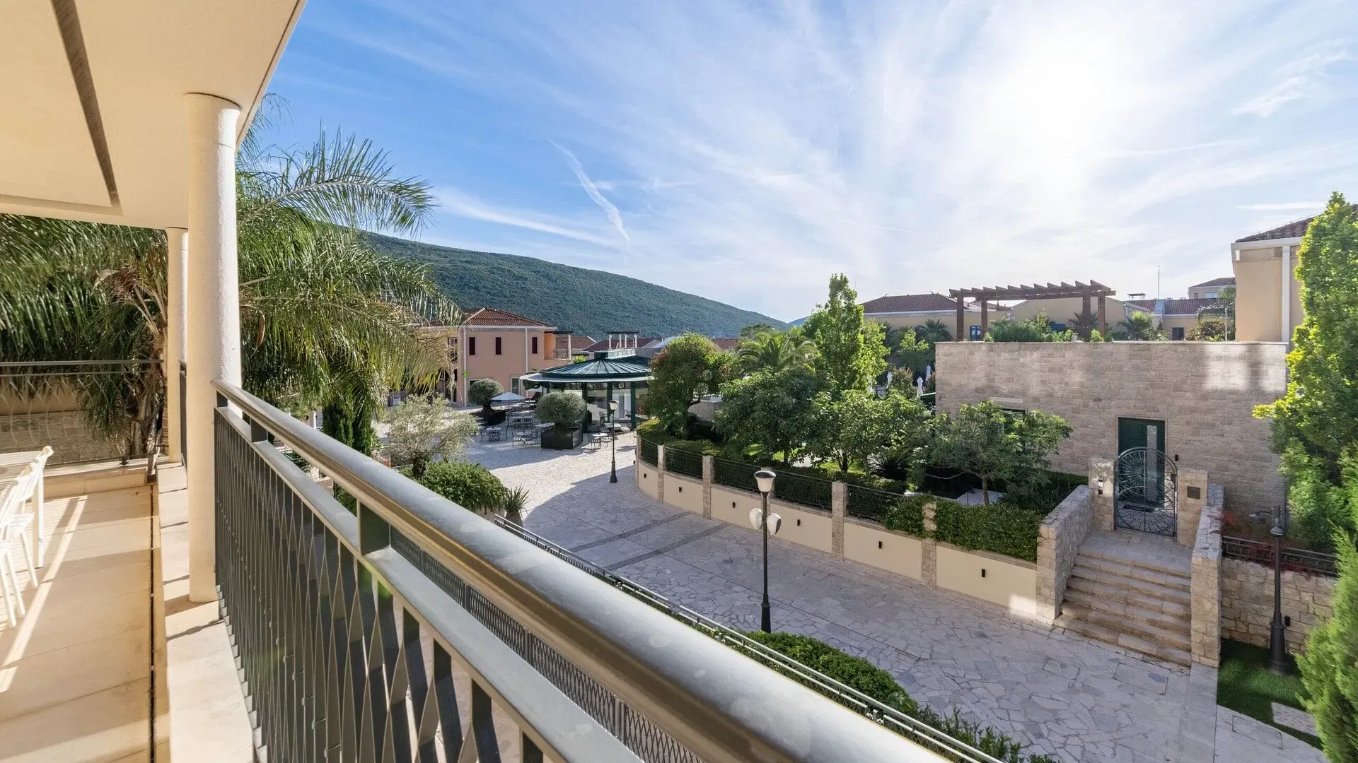 Prodaja, dvosoban stan, 170m², Portonovi, Herceg Novi