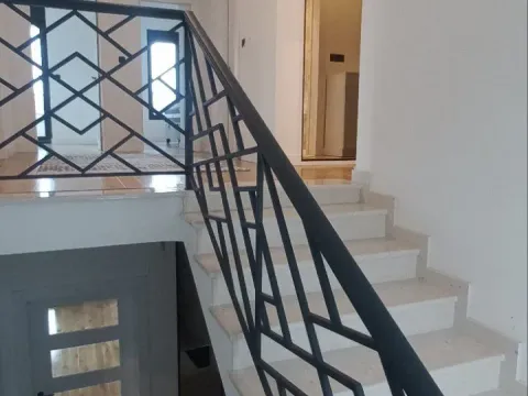 Rent, house, 180m², Gornja Gorica, Podgorica - image 11