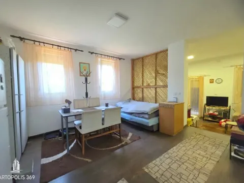 Prodaja, kuća, 110m², Obrenovac, Beograd - image 10