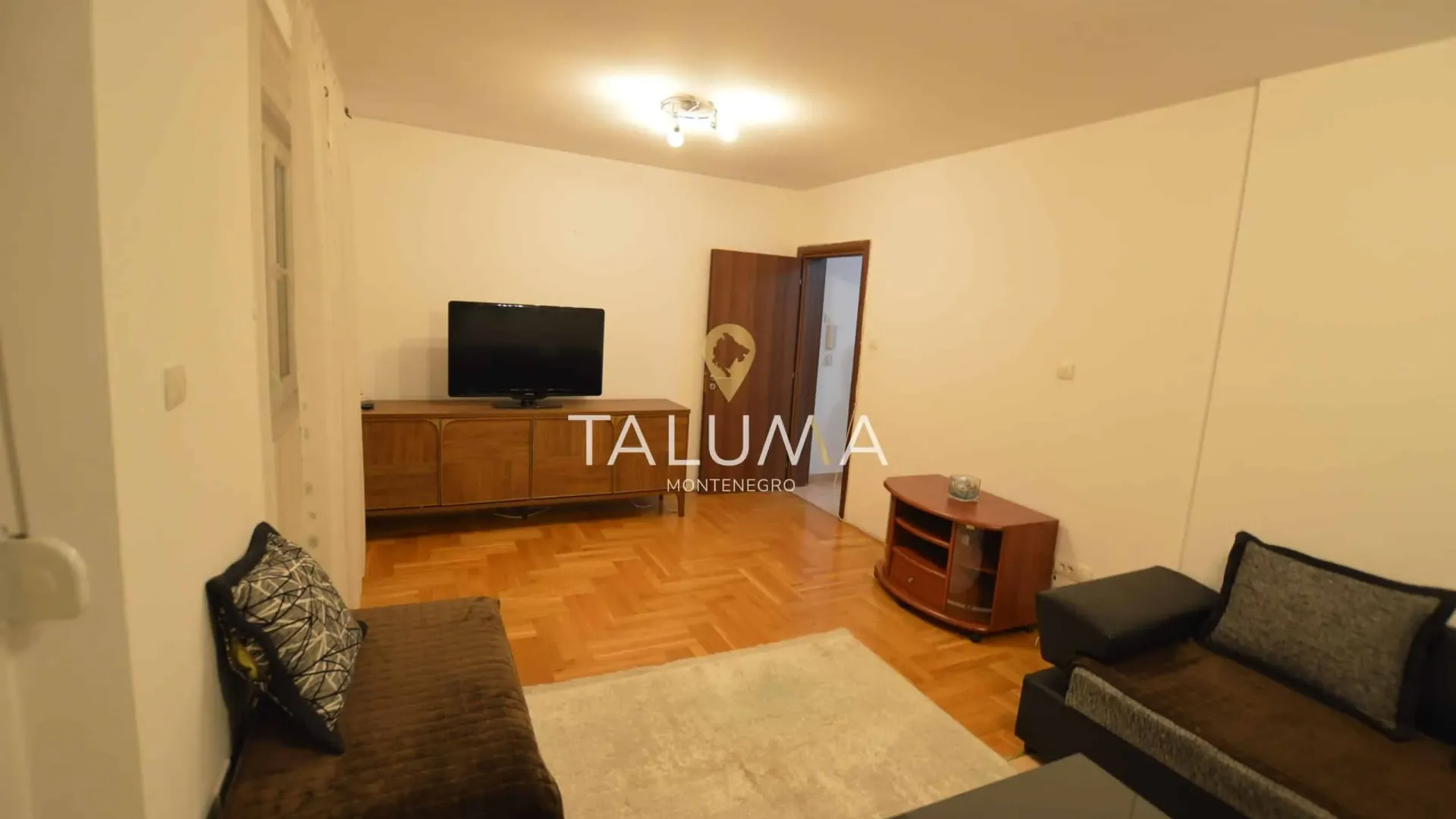 Prodaja, dvosoban stan, 98m², Ljubović, Podgorica