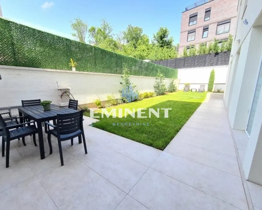 Sale, apartment, 220m², Savski Venac, Beograd