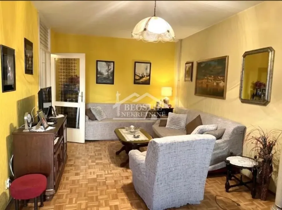 Prodaja, dvosoban stan, 66m², Novi Beograd Blok 62, Novi Beograd Sve Podlokacije