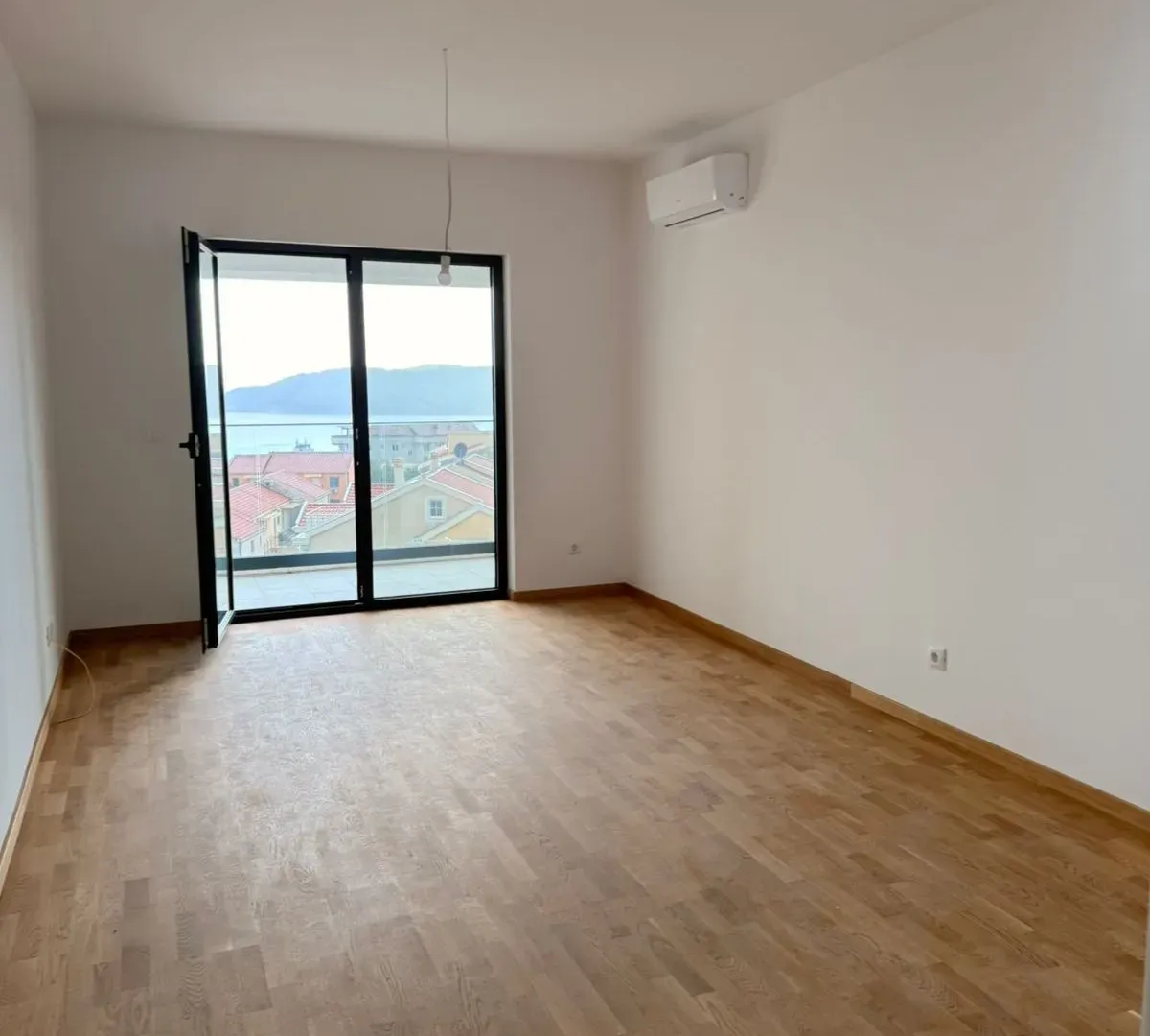 Prodaja, jednosoban stan, 43m², Bečići, Budva