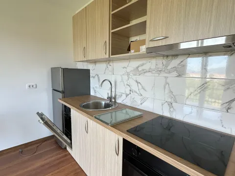 Izdavanje, jednosoban stan, 48m², Seljanovo, Tivat - image 10
