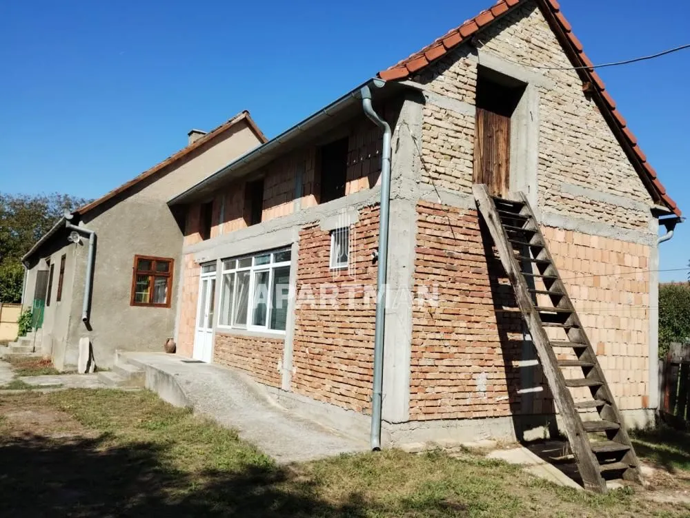 Sale, house, 170m², Obrež, Pećinci