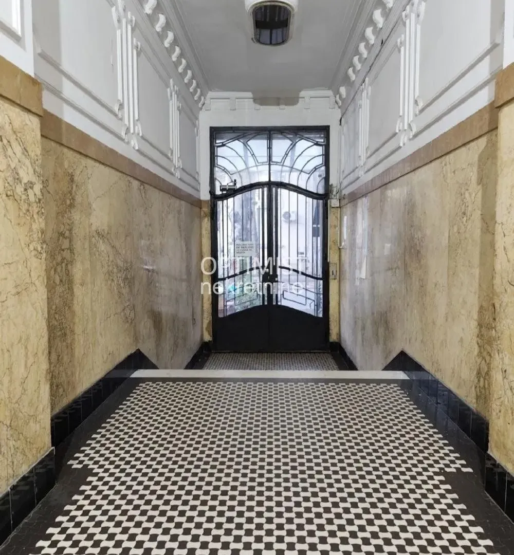 Prodaja, stan, 130m², Stari Grad, Beograd