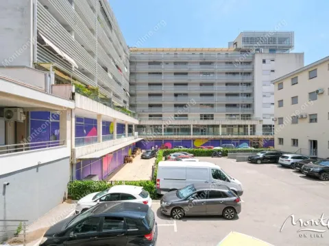 Prodaja, dvosoban stan, 85m², Budva, Crna Gora - image 21