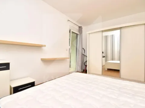 Izdavanje, dvosoban stan, 67m², Ljubović, Podgorica - image 8