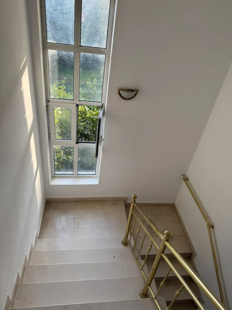Rent, house, 230m², Dahna, Podgorica