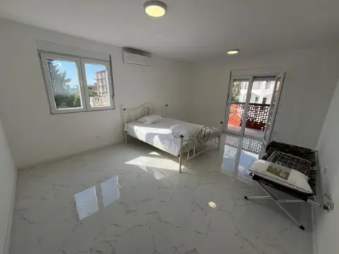 Sale, studio apartment, 34m², Dobre Vode, Bar