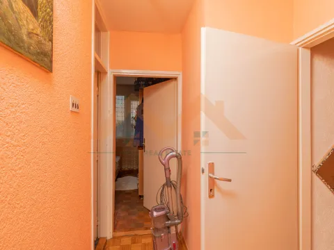 Prodaja, dvosoban stan, 72m², Pobrežje, Podgorica - image 14