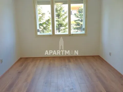 Prodaja, jednosoban stan, 37m², Karaburma, Palilula Sve Podlokacije - image 1