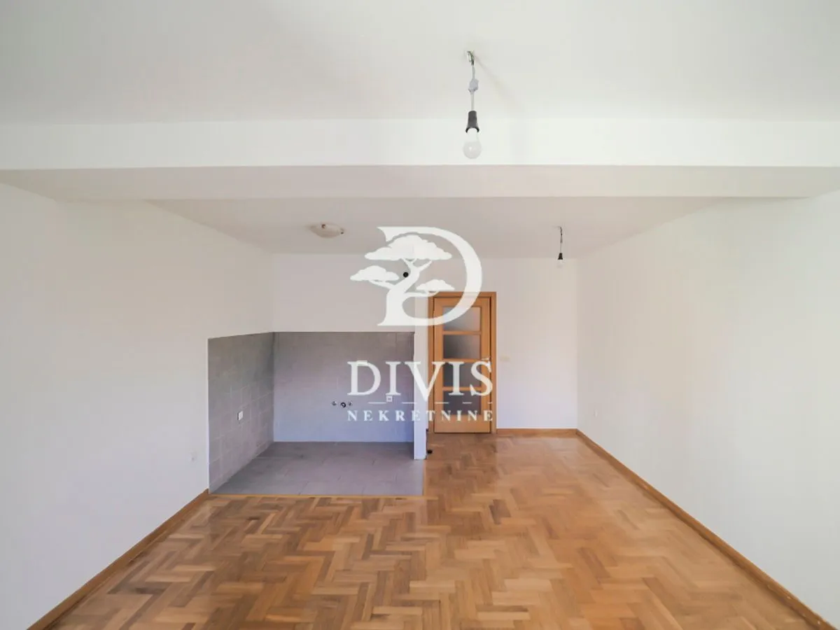 Sale, two bedroom apartment, 43m², Dorćol Sve Podlokacije, Beograd