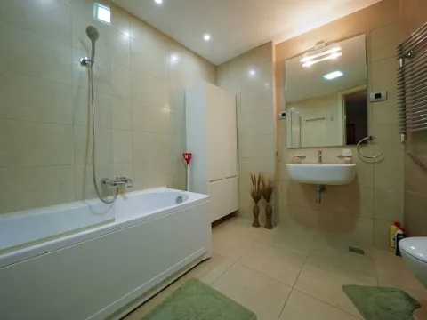 Prodaja, stan, 94m², Budva, Crna Gora - image 14