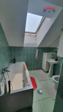 Izdavanje, četvorosoban stan, 101m², Novo naselje, Novi Sad - image 15