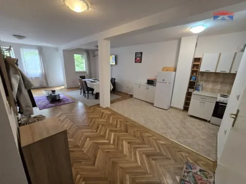 Prodaja, trosoban stan, 92m², Bulevar Oslobodjenja, Novi Sad Sve Podlokacije - image 7