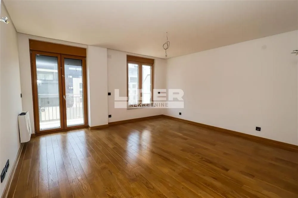 Sale, four bedroom apartment, 261m², Vračar Hram, Vračar Sve Podlokacije