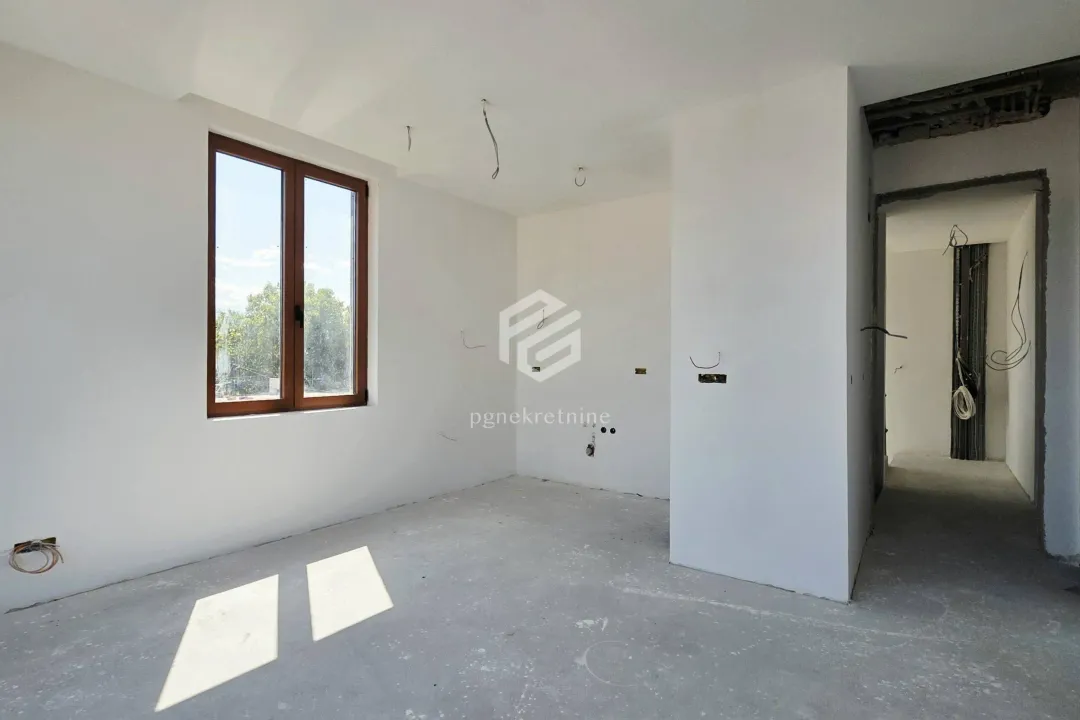 Sale, one bedroom apartment, 40m², Konik, Podgorica
