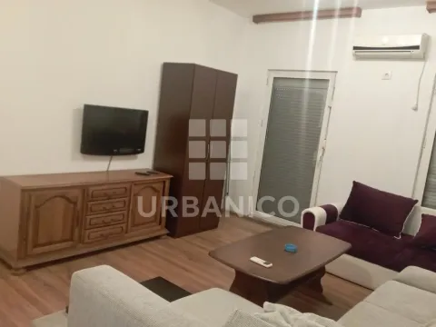 Rent, studio apartment, 30m², Kod Big Fashion-a, Podgorica - image 3