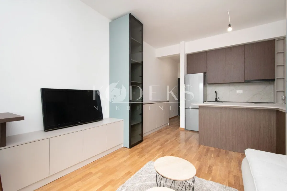 Izdavanje, garsonjera, 27m², Donja Gorica, Podgorica