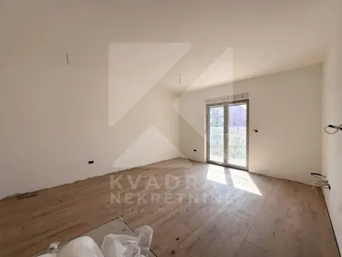 Prodaja, trosoban stan, 67m², Zabjelo, Podgorica - image 2