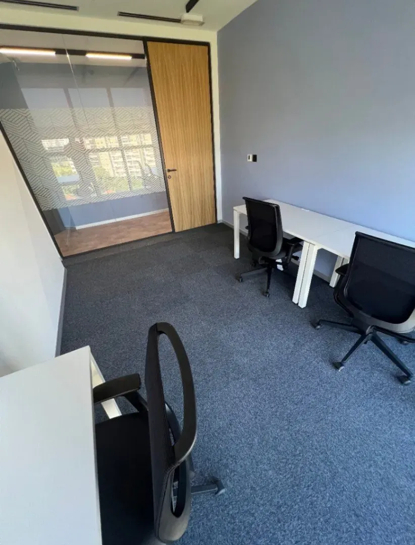 Rent, office space, 1m², Kod Capital Plaze, Podgorica