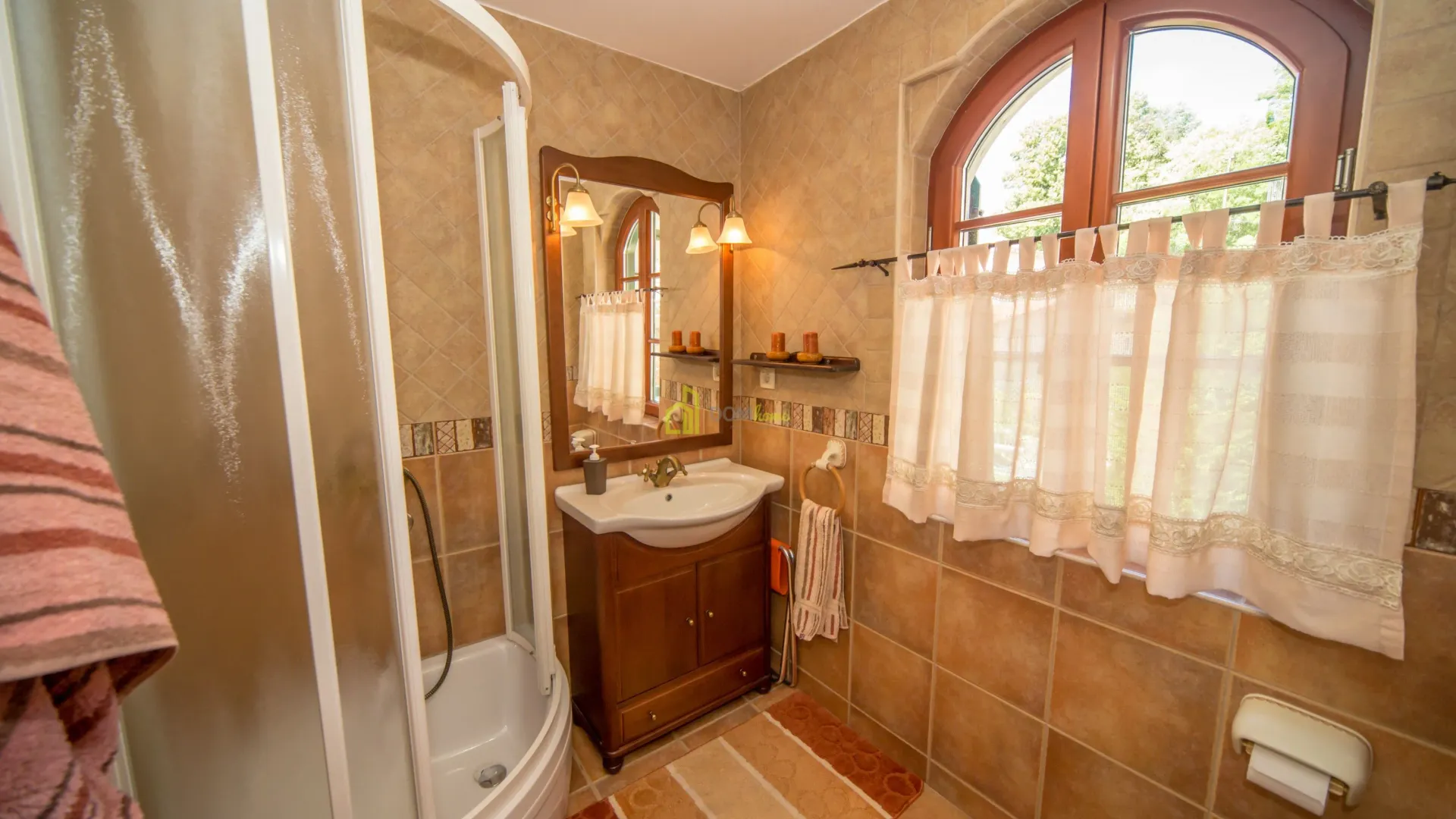 Sale, house, 168m², Cetinje, Crna Gora