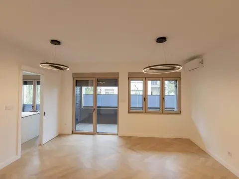 Sale, four bedroom apartment, 114m², Stari grad, Novi Sad - image 2