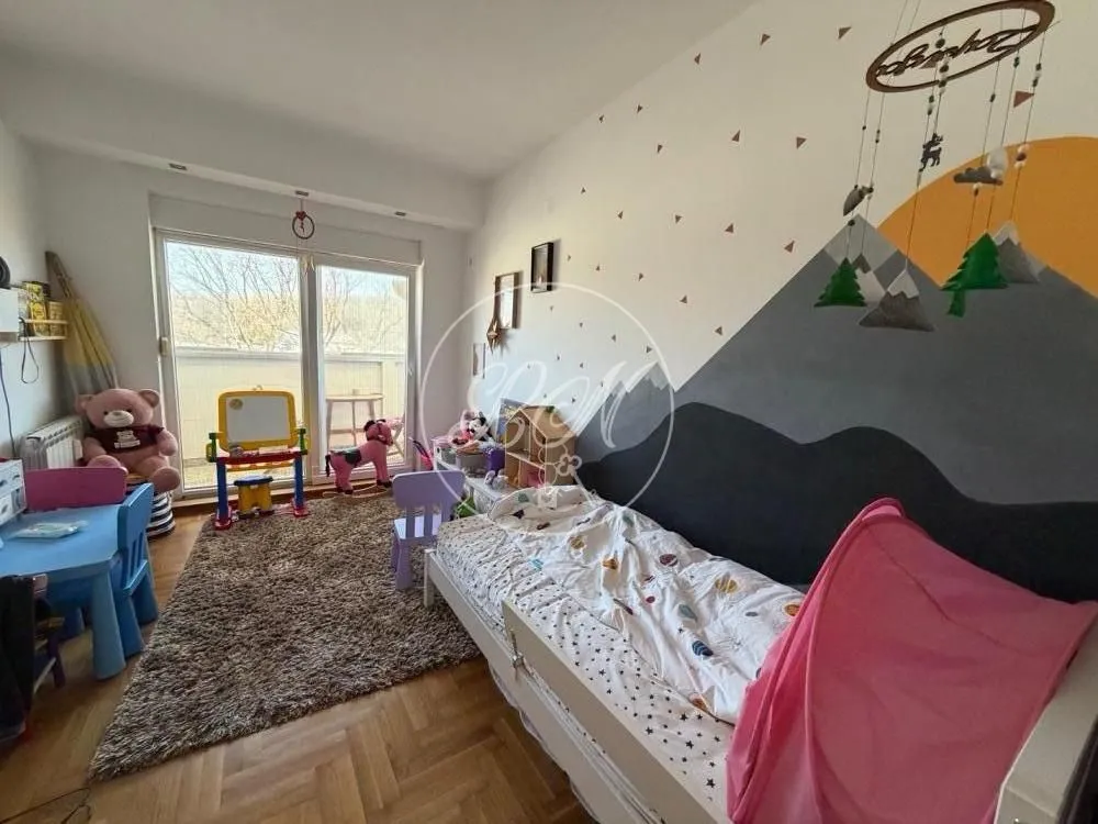Prodaja, trosoban stan, 76m², Zvezdarska Šuma, Zvezdara Sve Podlokacije