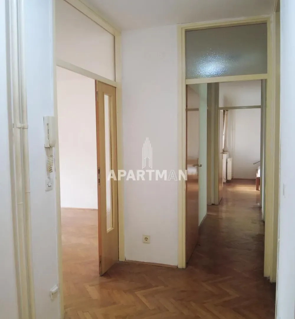 Prodaja, trosoban stan, 96m², Čukarička Padina, Beograd