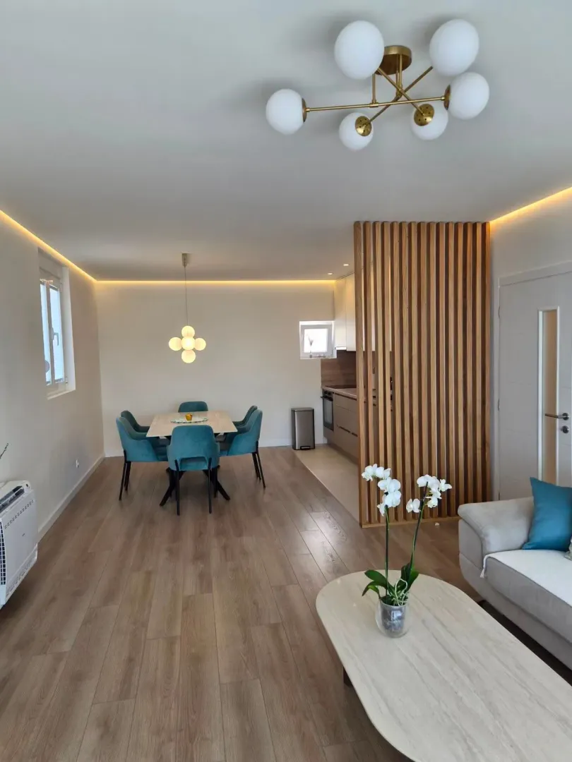 Rent, two bedroom apartment, 84m², Kalimanj, Tivat