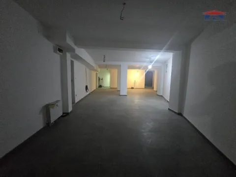 Izdavanje, poslovni prostor, 306m², Grbavica, Novi Sad Sve Podlokacije - image 16