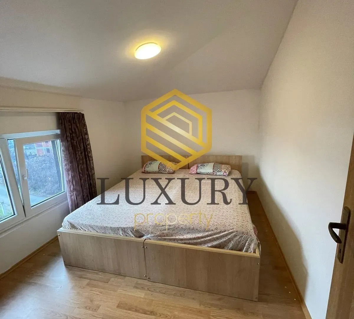 Izdavanje, jednosoban stan, 35m², Podgorica, Crna Gora