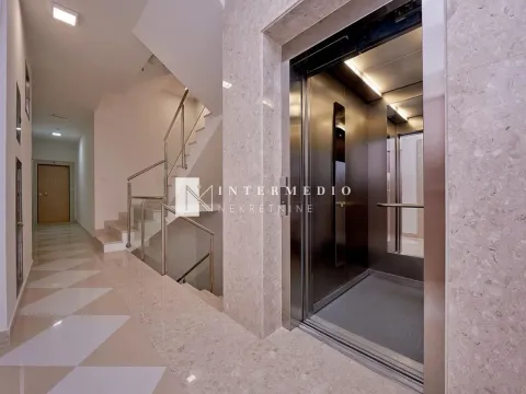 Prodaja, dvosoban stan, 62m², Dobrota, Kotor - image 10