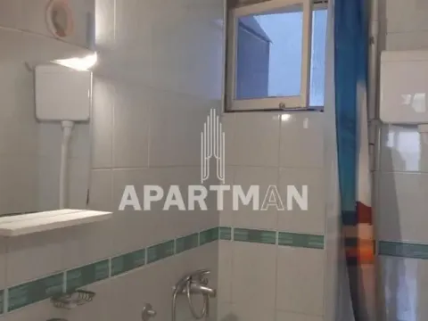 Prodaja, jednosoban stan, 38m², Kalenić Pijaca, Vračar Sve Podlokacije - image 2