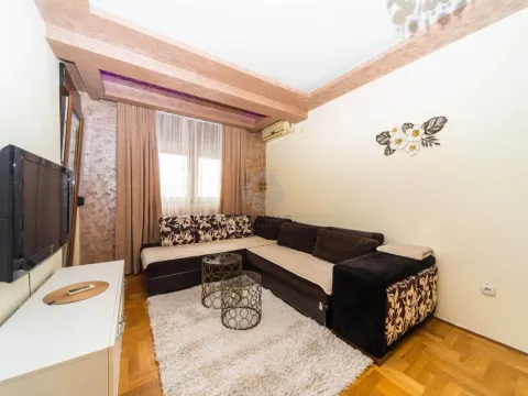 Rent, one bedroom apartment, 40m², Stari Aerodrom, Podgorica - image 2