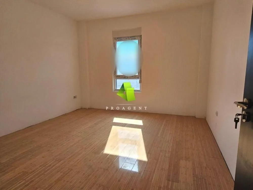 Prodaja, dvosoban stan, 70m², Pantelej, Niš