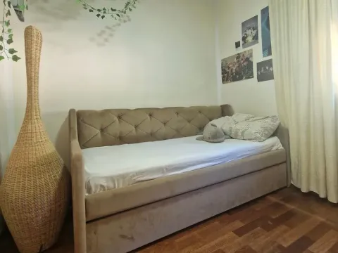Sale, two bedroom apartment, 70m², Petrovac, Budva - image 4
