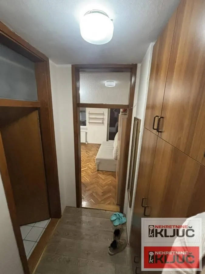 Rent, studio apartment, 25m², Centar, Novi Sad