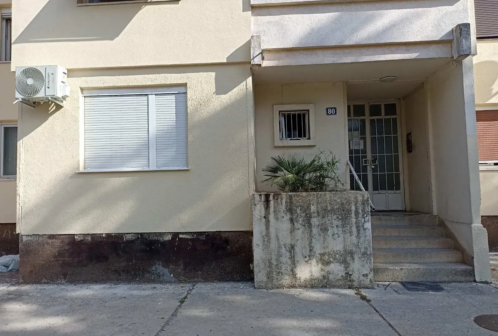 Sale, studio apartment, 24m², Ljubović, Podgorica