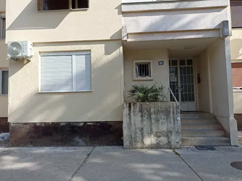 Sale, studio apartment, 24m², Ljubović, Podgorica - image 1