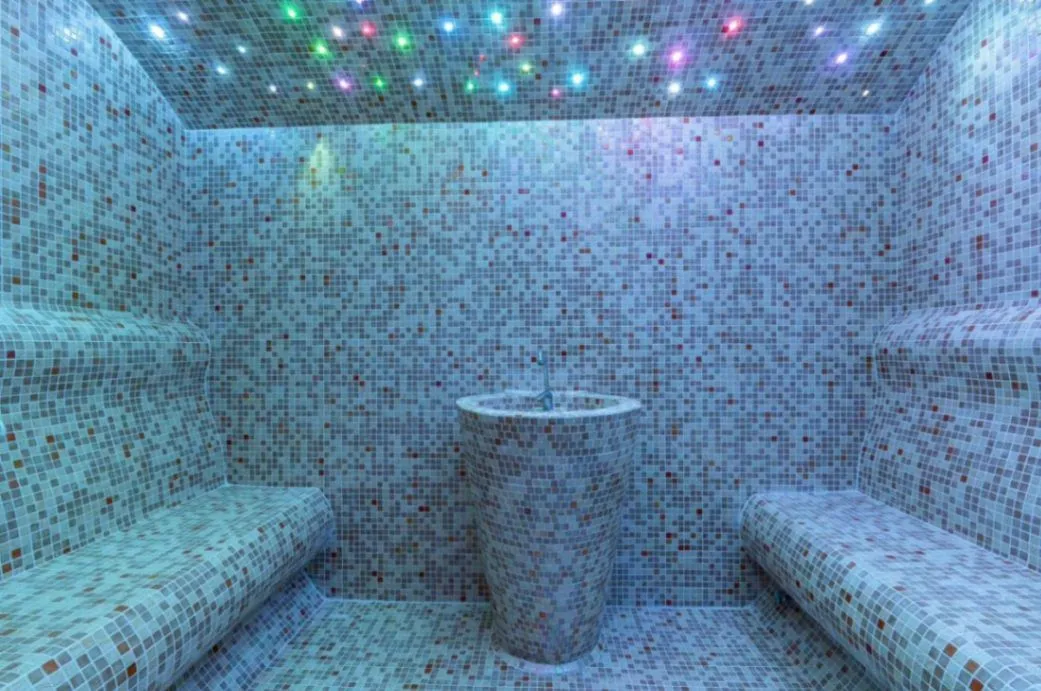 Izdavanje, poslovni prostor, 350m², Pržno, Budva