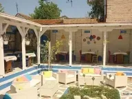 Izdavanje, poslovni prostor, 260m², Zemun Centar, Zemun Sve Podlokacije - image 9