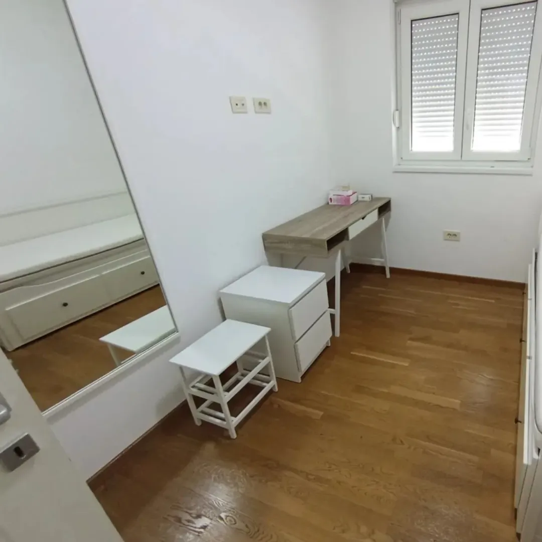 Izdavanje, trosoban stan, 76m², Zabjelo, Podgorica