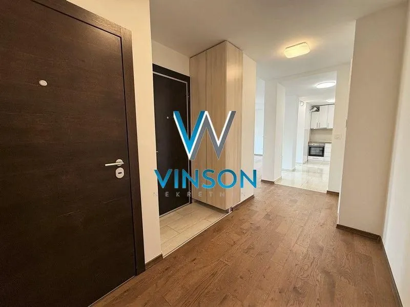 Prodaja, četvorosoban stan, 125m², Bulevar Oslobodjenja, Novi Sad Sve Podlokacije