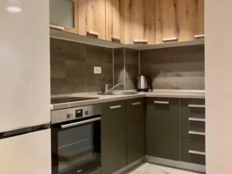 Prodaja, jednosoban stan, 46m², Centar, Bar - image 4