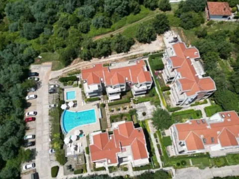 Sale, two bedroom apartment, 77m², Đenovići, Herceg Novi - image 8
