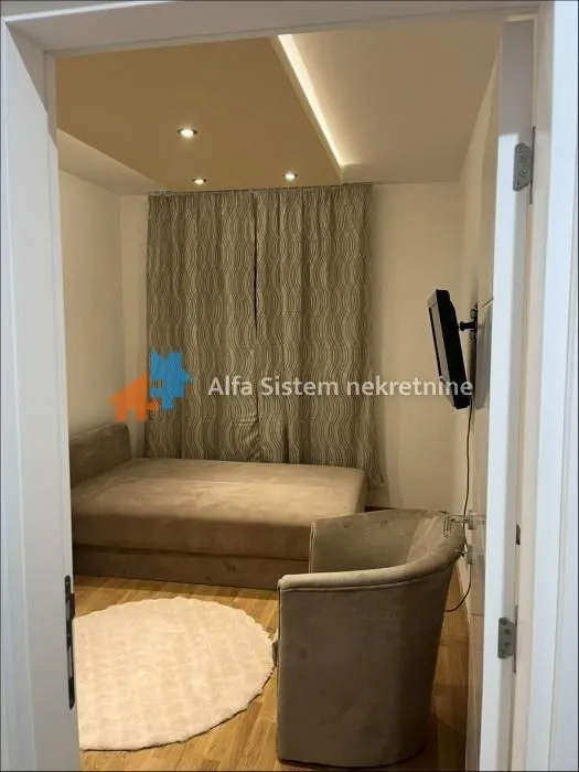 Rent, three bedroom apartment, 83m², Vidikovački venac, Rakovica